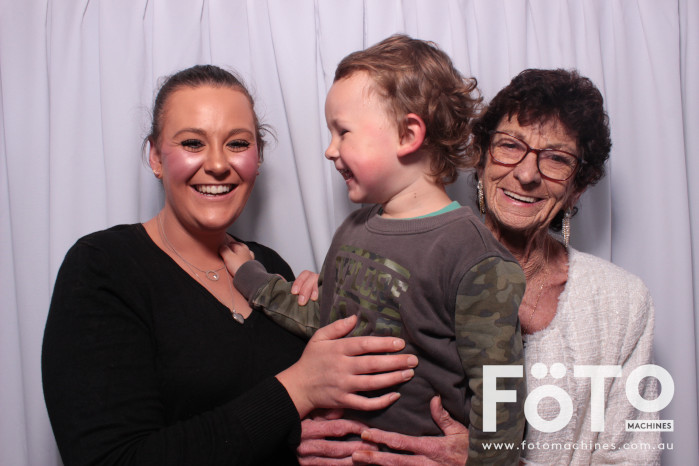 Billy's 21st | View more photos from the event at gallery.fotomachines.com.au/u/FOTOMachines/Billys-21st